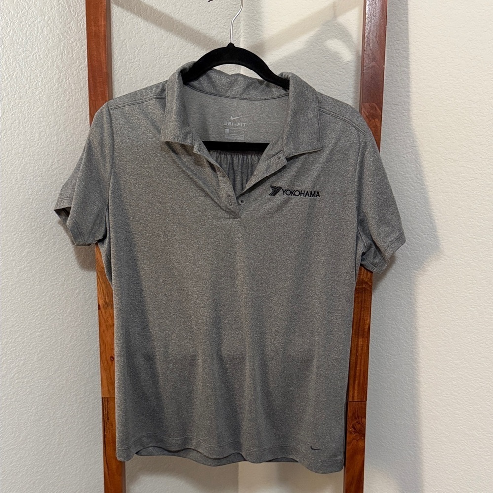 Nike Dri-Fit Women’s Heather Gray Yokohama Tires Polo Shirt Size Large
